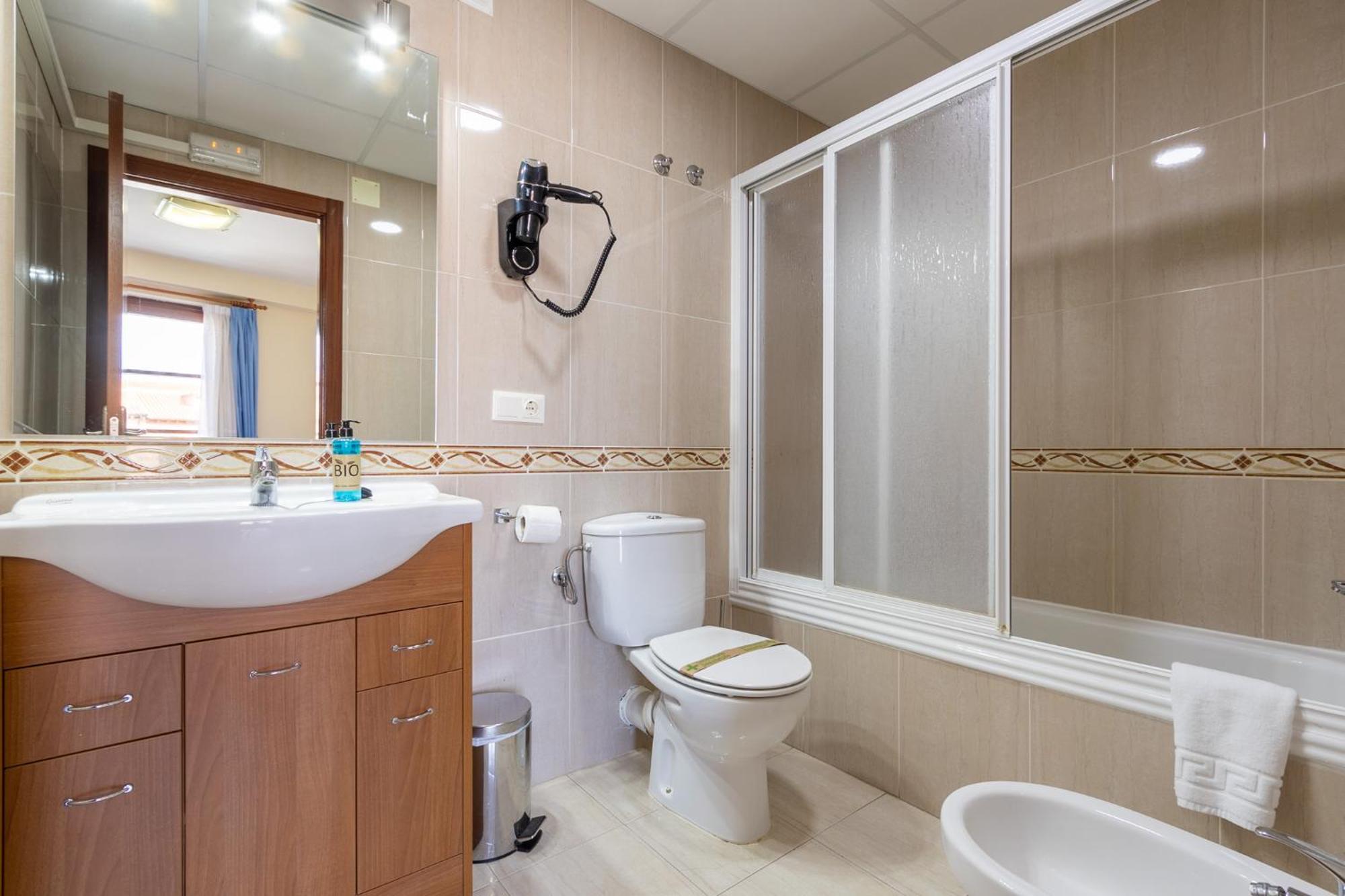 Insidehome Zaravencia Plaza Mayor Toro Esterno foto