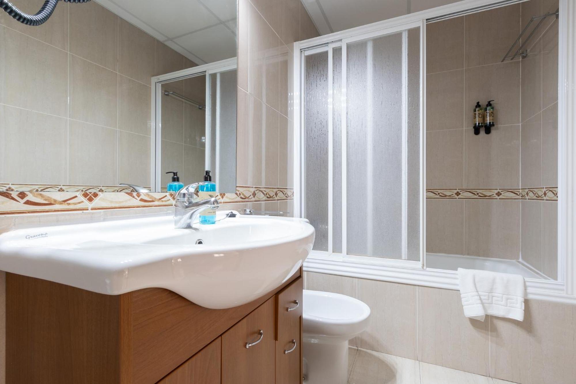 Insidehome Zaravencia Plaza Mayor Toro Esterno foto