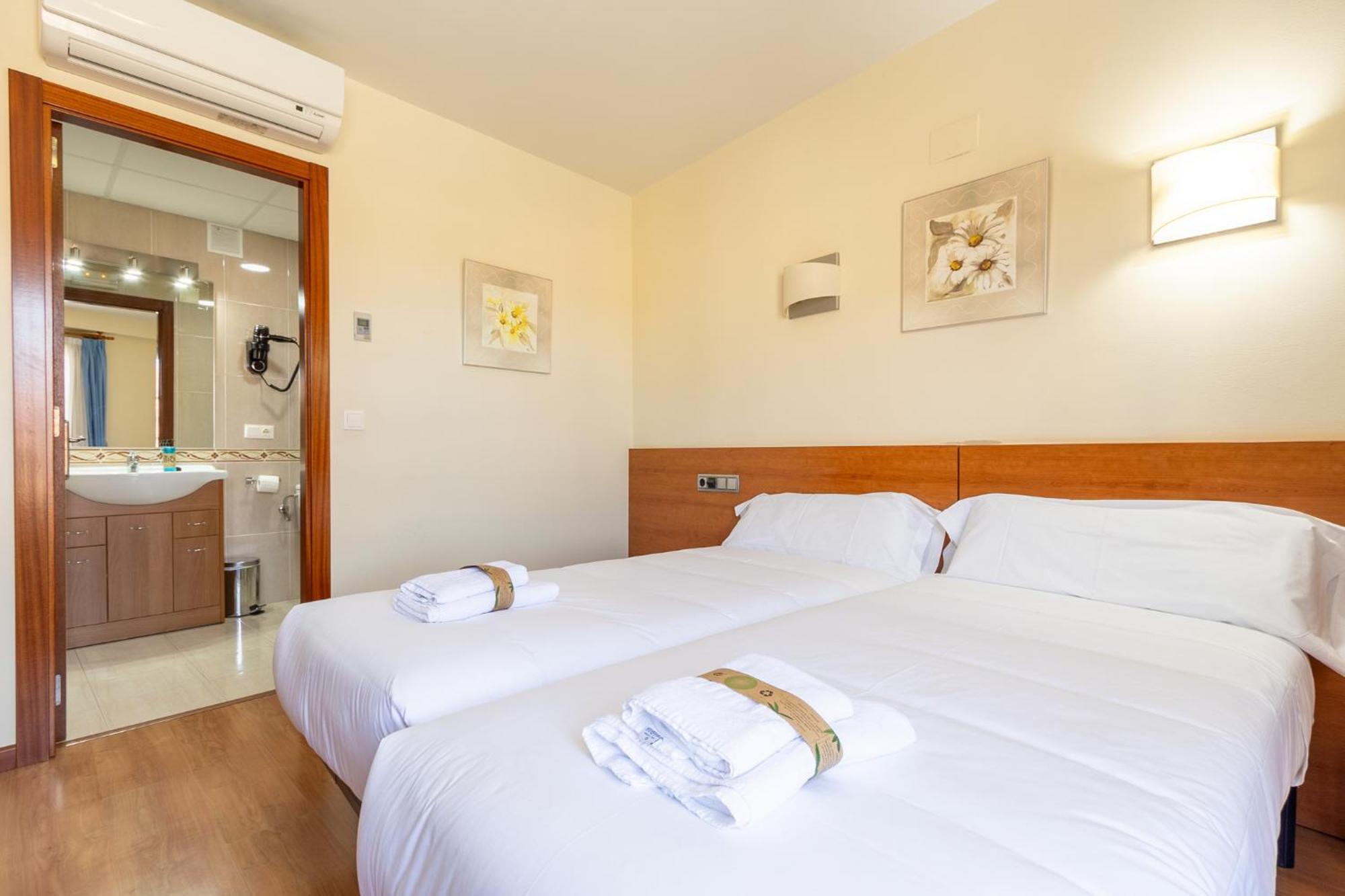Insidehome Zaravencia Plaza Mayor Toro Esterno foto